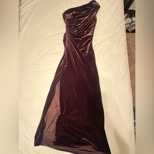 Tadashi Shoji One Strap Velvet Dress in Mulberry